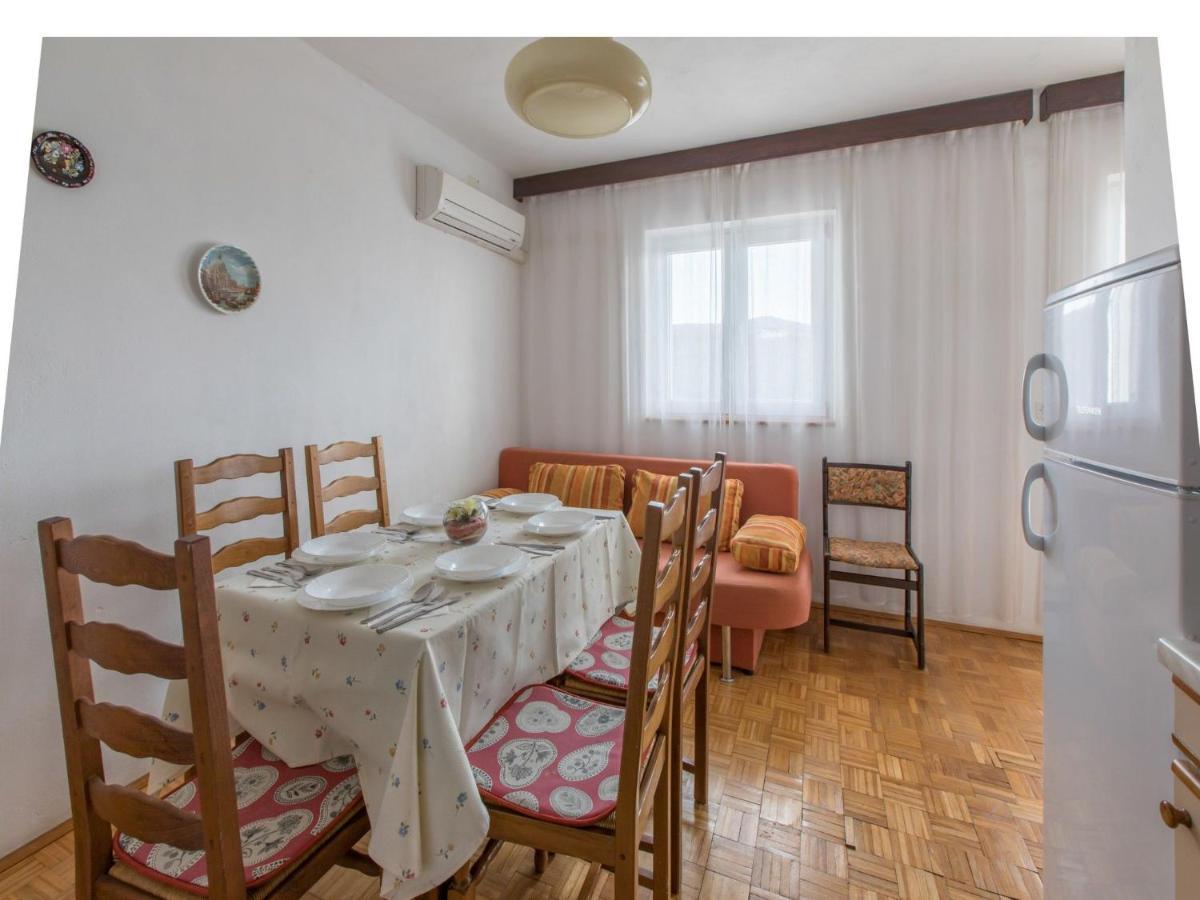 Apartments Biserka Crikvenica Exterior foto