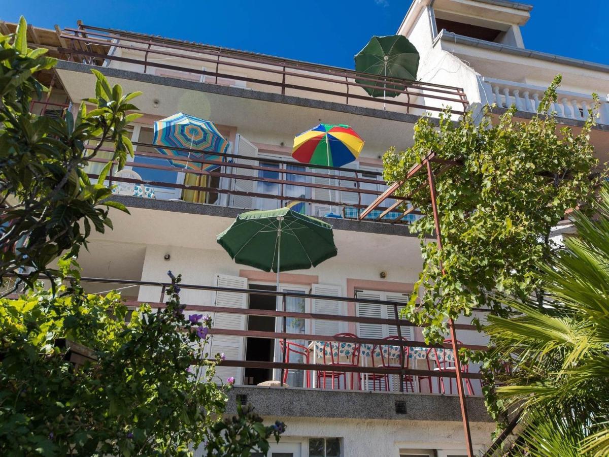 Apartments Biserka Crikvenica Exterior foto
